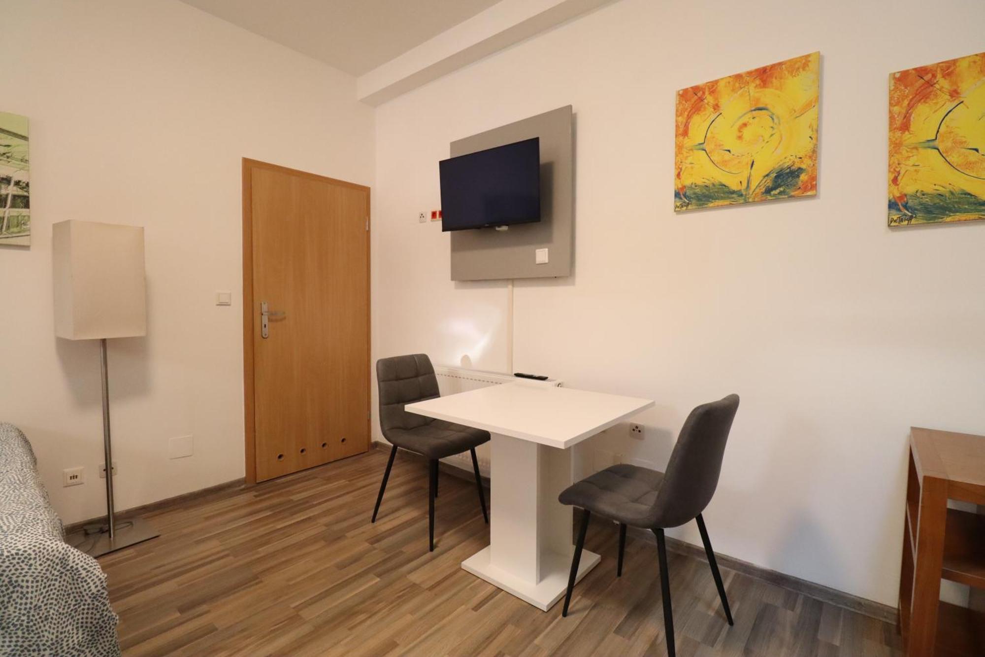 Grey Palazzo 1050 Vienna Apart otel Dış mekan fotoğraf